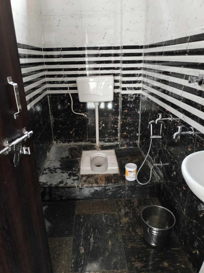 Oyo Shree G Hotel Agra  Bagian luar foto