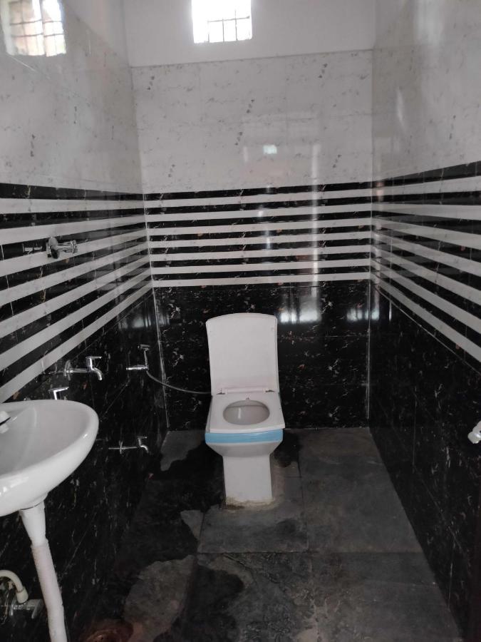 Oyo Shree G Hotel Agra  Bagian luar foto